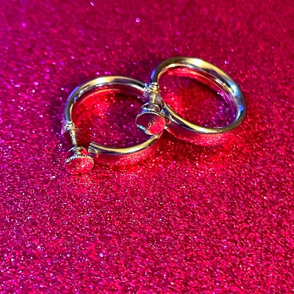 Coro Vintage Hoops collectable